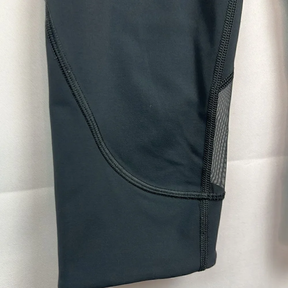 Lululemon gray and mesh cropped leggings size 6 EUC